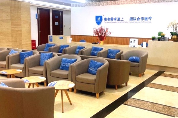 上海百达丽医院评价：做鼻子怕透怕歪？在线解答材料选择